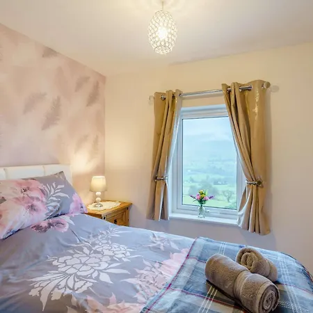 3 Bed In 86613 Holiday home